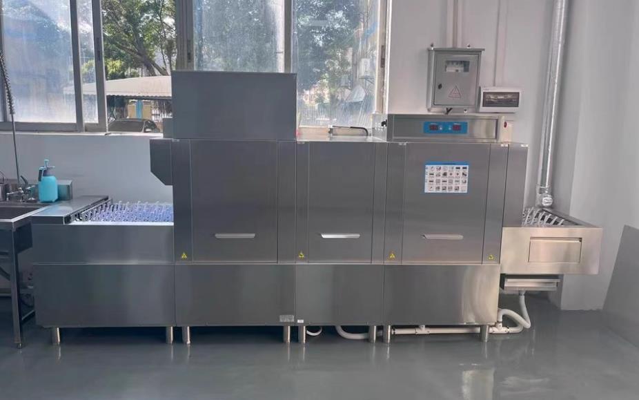 Automatic Dishwasher: Detailed Guide for Restaurants and Commercial Kitchens