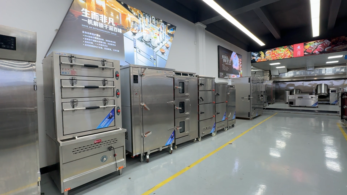 Why Commercial Kitchens Choose Three Door Through Window Steam Cabinets Why Commercial Kitchens Choose Three Door Through Window Steam Cabinets